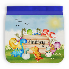Заредете изображение във визуализатора на галерията – Персонализиранa раница, бутилка и кутия – Динозаври