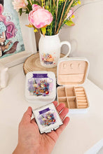 Заредете изображение във визуализатора на галерията – Комплект с продукти по ваш избор подарък за учител - Бухалчета в лилаво