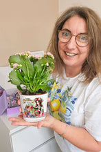 Заредете изображение във визуализатора на галерията – Персонализира саксия подарък за учител - Български традиционни мотиви