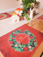 Заредете изображение във визуализатора на галерията – Подложка за хранене - Коледен венец коледна звезда