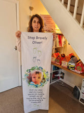 Заредете изображение във визуализатора на галерията – Пътечка за Прощъпулник - Цветя за незабравим Празник