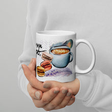 Заредете изображение във визуализатора на галерията – Персонализирана чаша за деня на майката - Йога мама