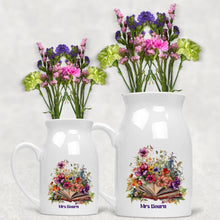 Заредете изображение във визуализатора на галерията – Персонализирана керамична ваза Подарък за учител - отворена книга с цветя
