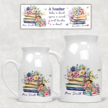 Заредете изображение във визуализатора на галерията – Персонализирана керамична ваза Подарък за учител - Книги с Цветя

