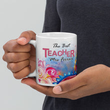 Заредете изображение във визуализатора на галерията – Комплект Персонализиран тефтер, чаша и книгоразделител  за учител
